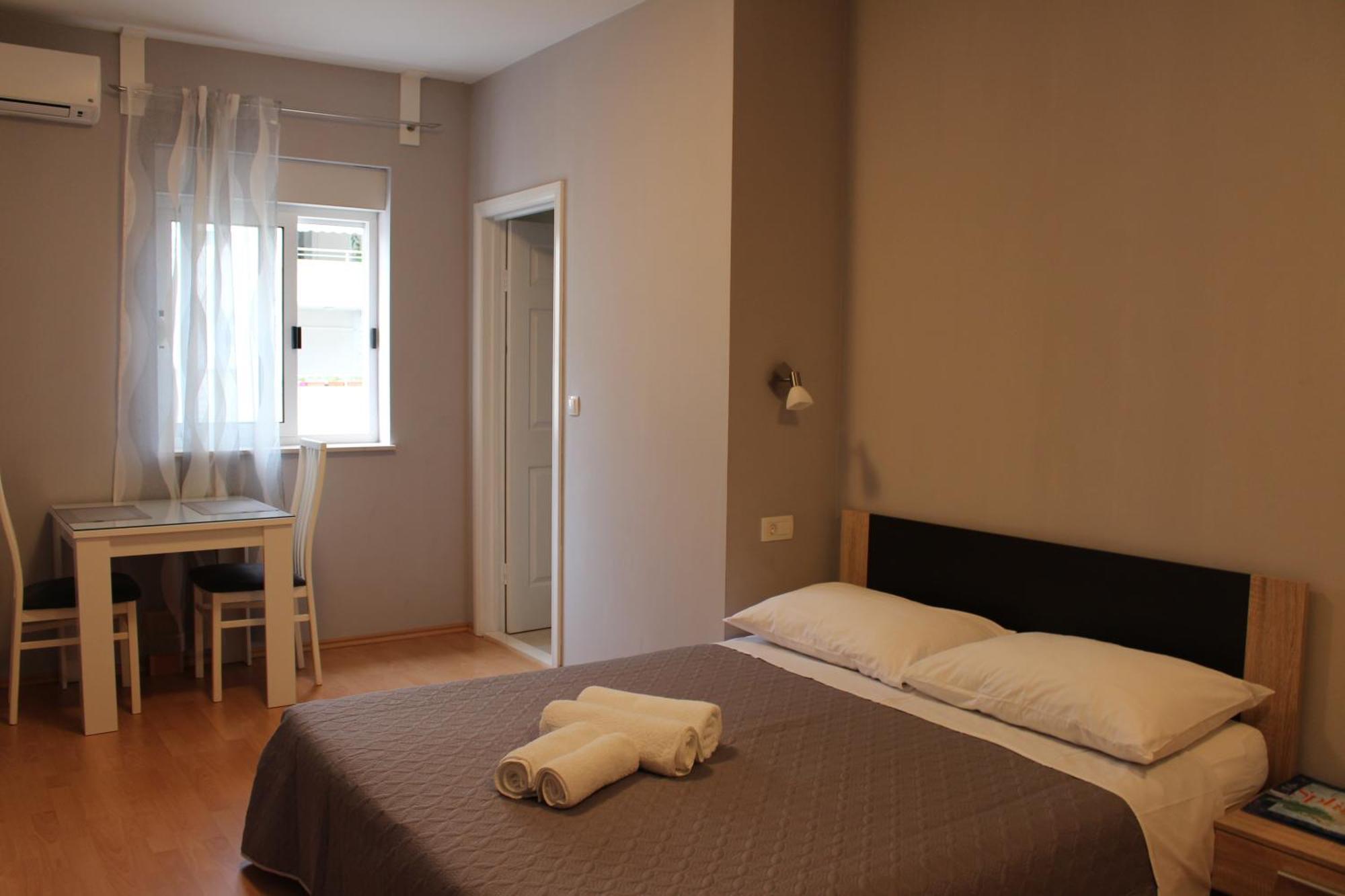 Beachside Apartments Znjan Split Room photo